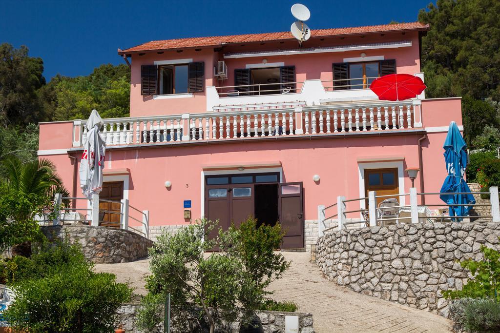 Apartments Villa Julija مالي لوشينغْ المظهر الخارجي الصورة